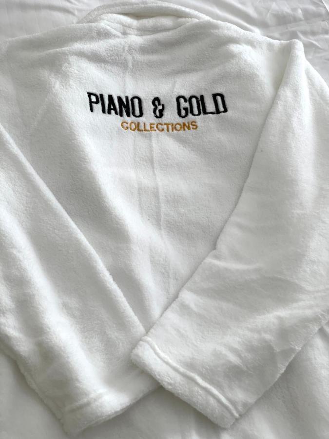 Piano & Gold Collections, Peduase Hotel Peduasi Exterior photo
